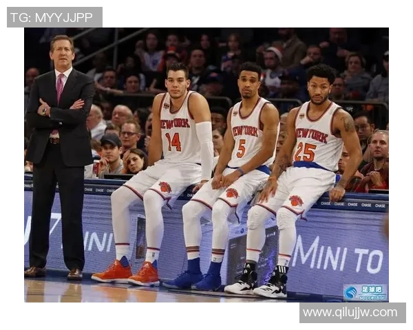 足球球星挑战篮球投篮技巧 看他们如何跨界展现运动天赋